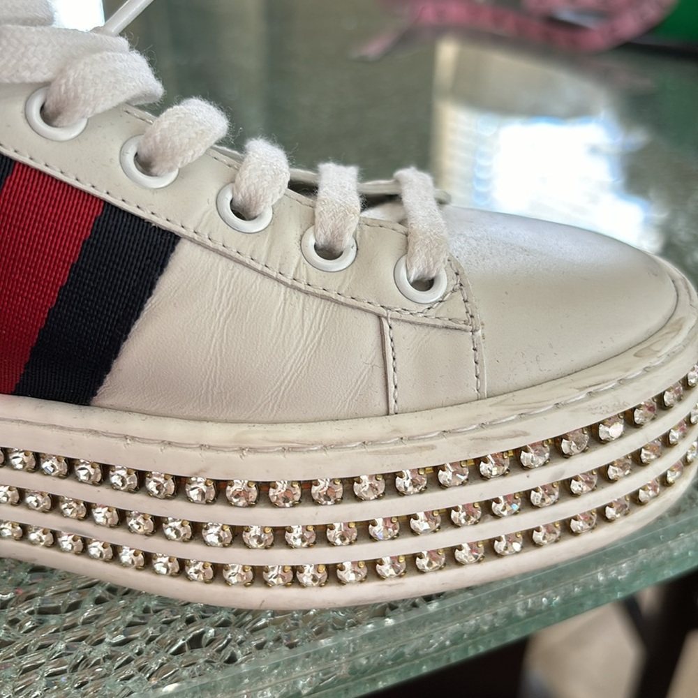 GUCCI Leather and Bee Detail with Ace Crystal Embellished Platform Sneakers - Picture 11 of 14